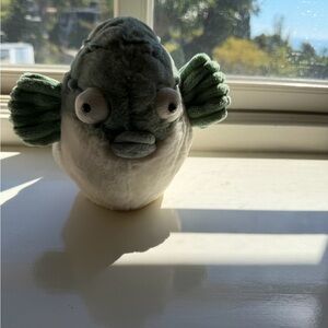 Authentic Jellycat Pacey Pufferfish